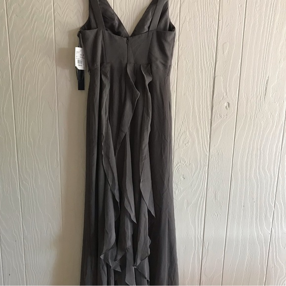 Vera Wang Bridesmaid Dress - Picture 3 of 5